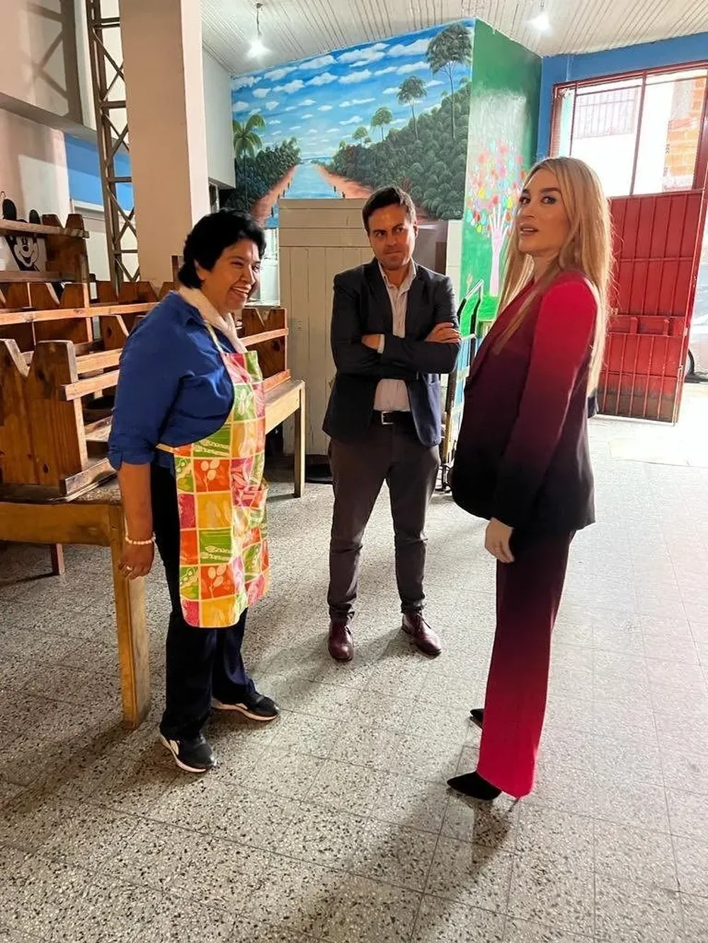 La humorista y novia del Presidente en Los Piletones