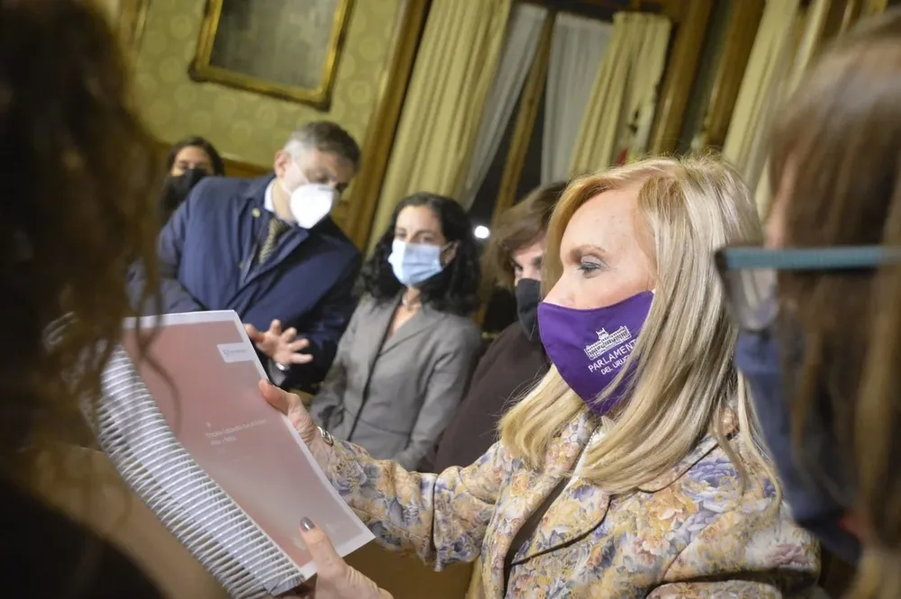 Arbeleche ingresa el proyecto de Rendición de Cuentas al Parlamento