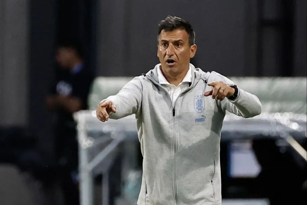 Marcelo Broli, DT de Uruguay