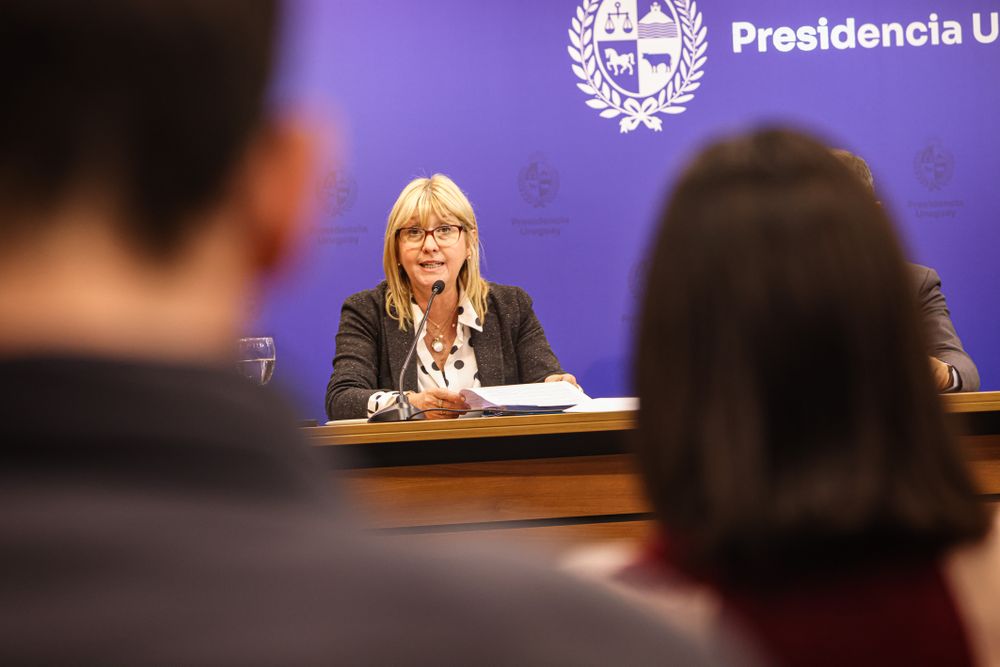 La ministra de Salud Pública, Cristina Lustemberg. Archivo