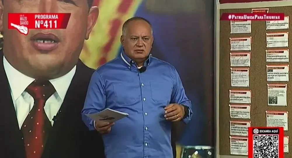 Deslizá hacia abajo para reproducir el video