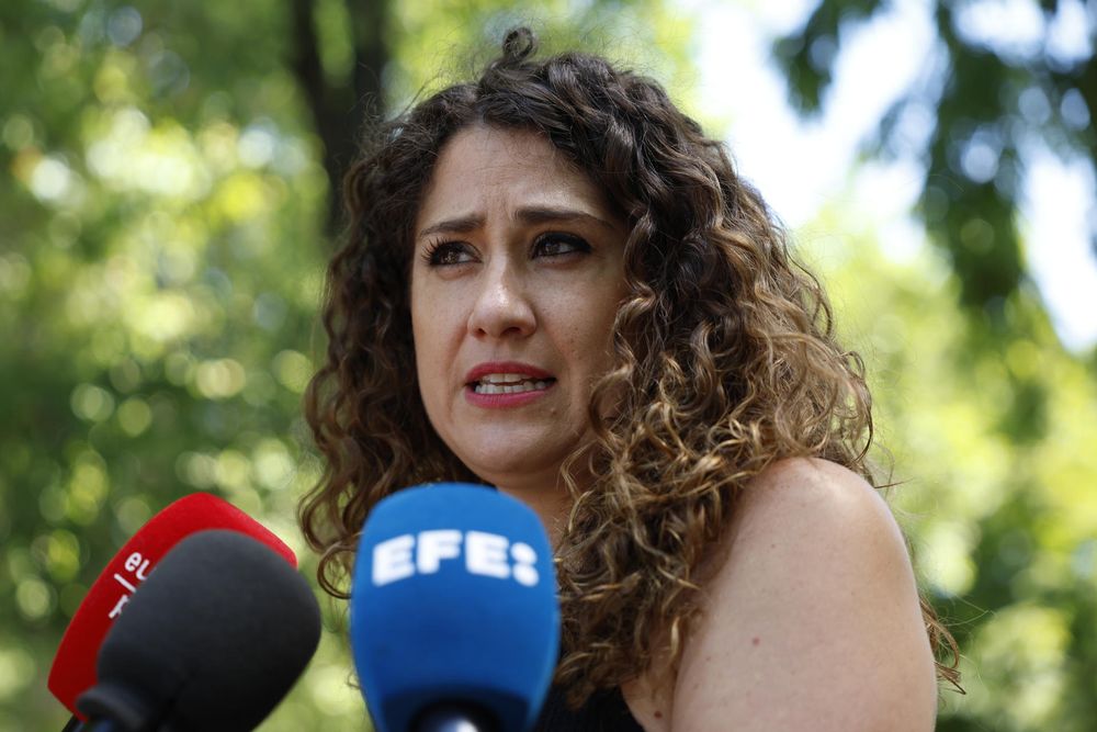 La Secretaría de Política Económica, Transformación Digital, Emprendimiento e Impacto Social y portavoz adjunta de la CEF, Enma López hace unas declaraciones a los medios este domingo en Madrid.&nbsp;