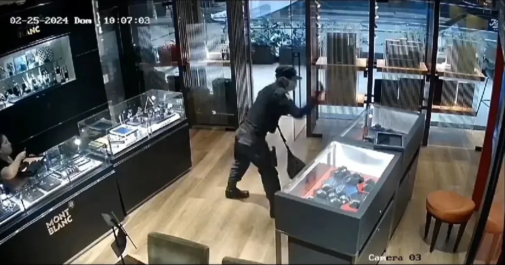 Robo a una de las joyerías del shopping Punta Carretas