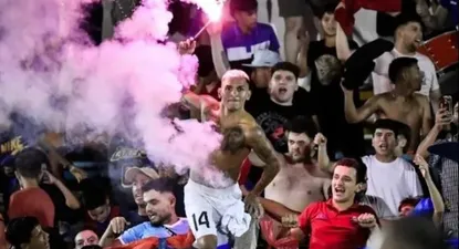 Lucas Torreira alentando a 18 de Julio de Fray Bentos