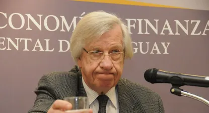 Astori confía en poder corregir al alza proyecciones de crecimiento