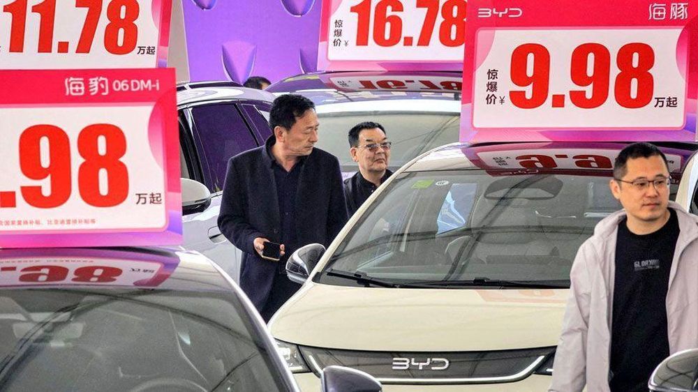 Casi la mitad de todos los autos vendidos en China el año pasado fueron vehículos eléctricos.