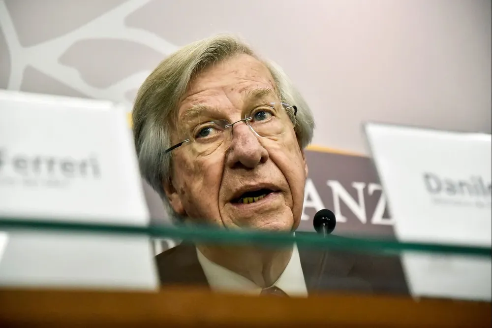 Es un error decir: si a los socios del Mercosur no les gusta, mala suerte, lo hacemos igual, expuso Astori