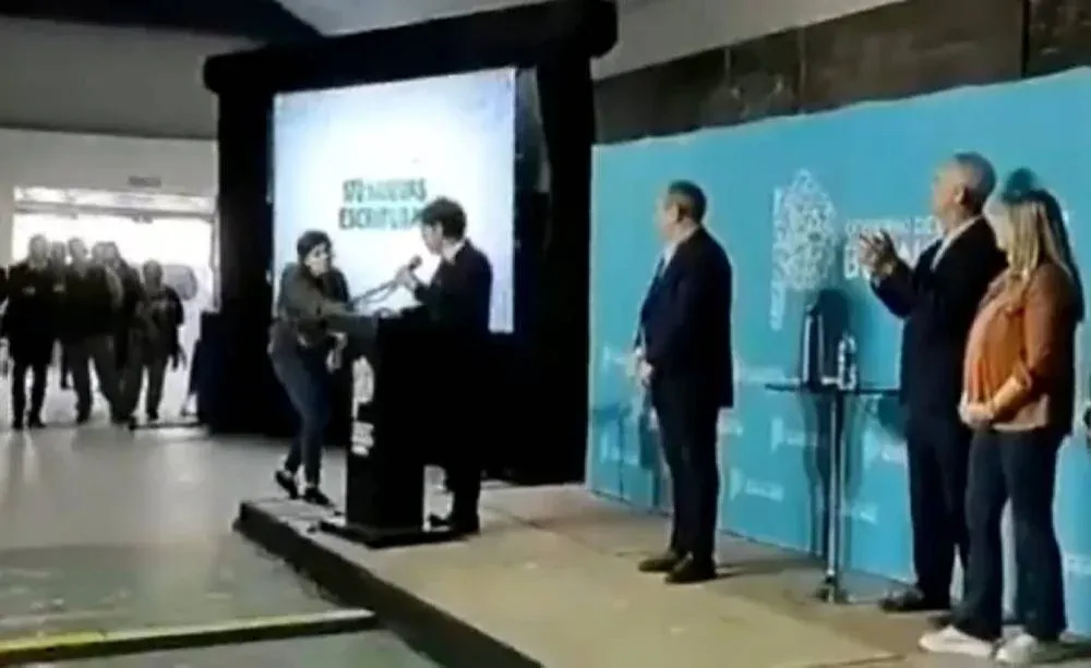 El gobernador bonaerense, Axel Kicillof