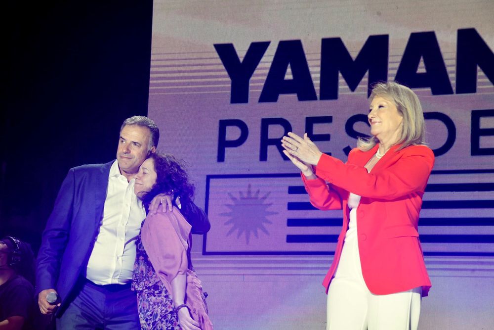 ¿Qué hizo Yamandú Orsi tras ganar las elecciones y volver a su casa? El nuevo presidente confesó que le costó dormir