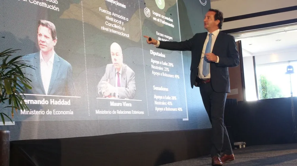 Ignacio Munyo en una conferencia de Ceres