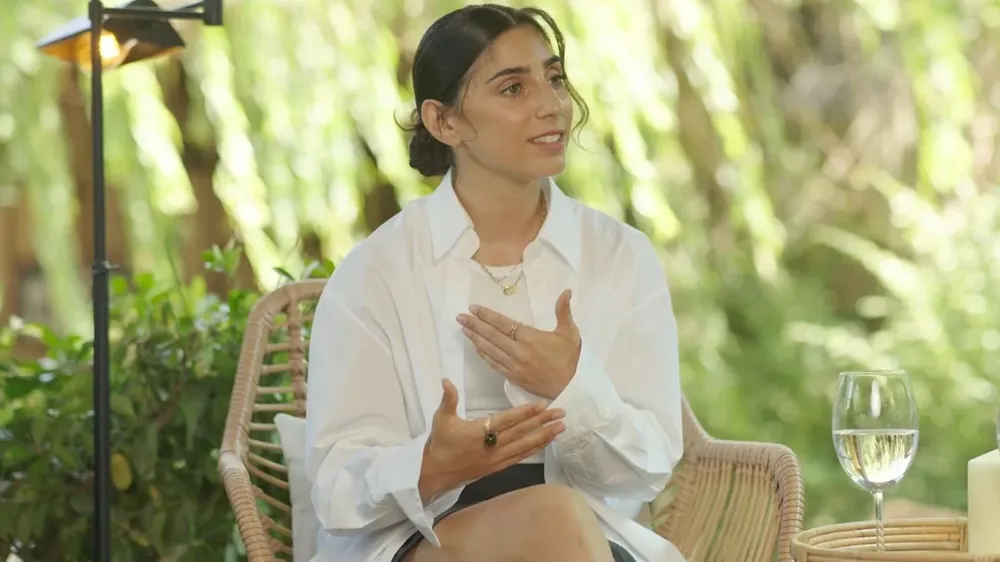 Zoe Hochbaum en Posdata