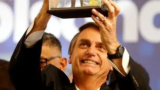 Jóvenes, diplomados y con buenos ingresos: así son los votantes de Bolsonaro