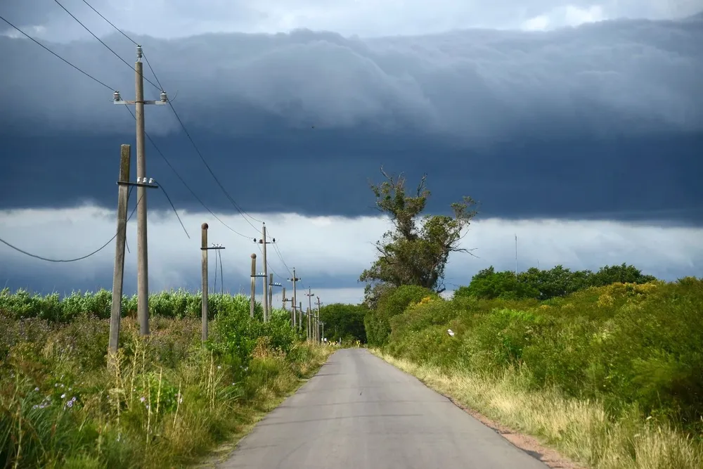 Inumet anunció alerta amarilla en el norte, este y centro del Uruguay