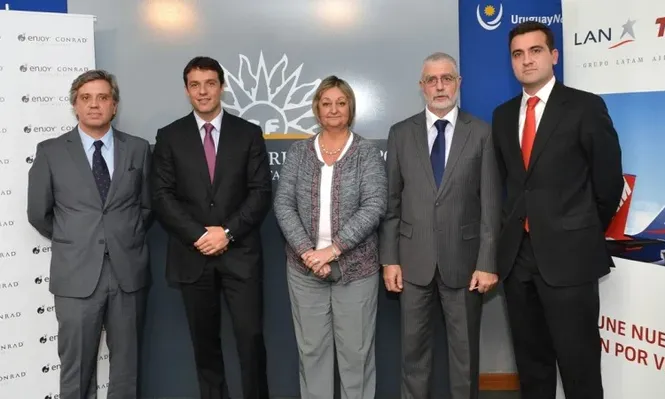 Juan Lescarbourá, Juan Eduardo García, Liliam Kechichian, Benjamin Liberoff y Francisco Chiari