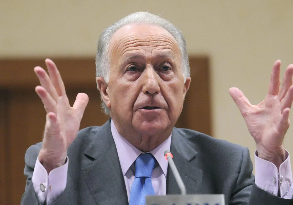 Fallece Manuel Torreiglesias, legendario presentador de Saber vivir en TVE.