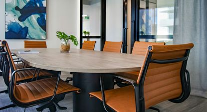En España, el empleo público puede ser accesible sin experiencia previa, como demuestra la reciente convocatoria de esta empresa.