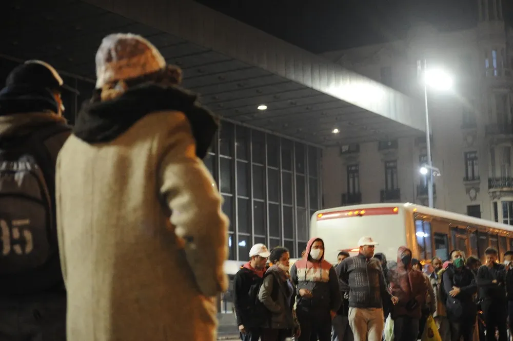 Olla popular en plaza Cagancha
