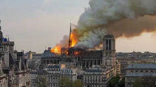 Notre-Dame durante el incendio de 2019