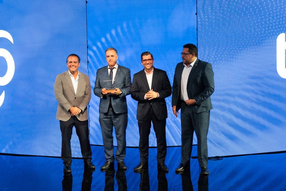 Marcelo Benítez, Yamandú Orsi, Fernando Montoya, Alejandro Sánchez.
