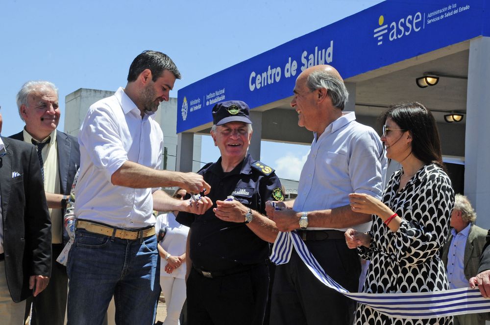Ministerio del Interior y ASSE inauguraron un centro de salud.