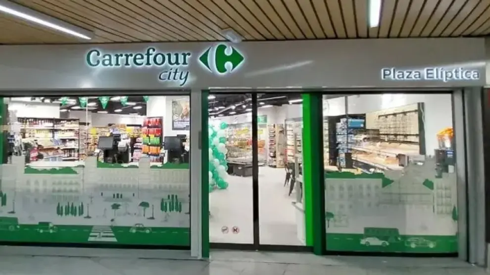 Nuevo Carrefour City en Plaza Elíptica, en el Metro de Madrid.