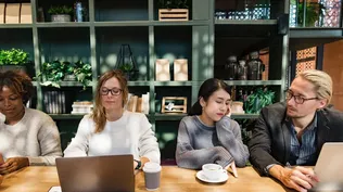 Guerra de egos: ¿cómo combatir los celos en el trabajo?