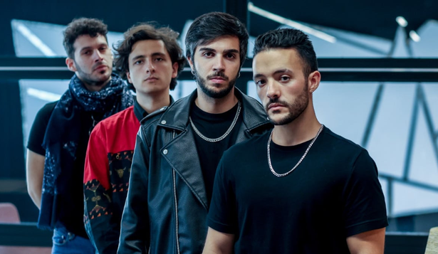 La banda murciana, Arde Bogotá.