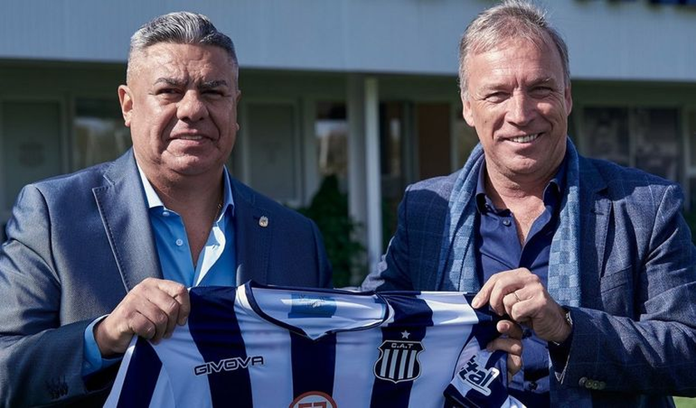Andr&eacute;s Fassi y el Chiqui Tapia