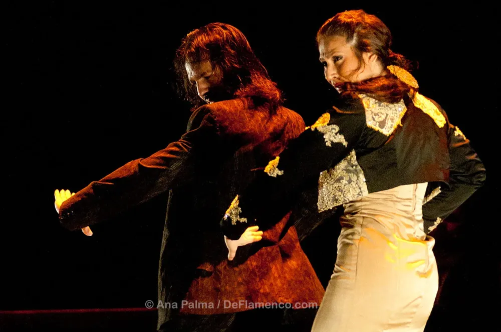 El bailaor llega con su espectáculo Abolengo