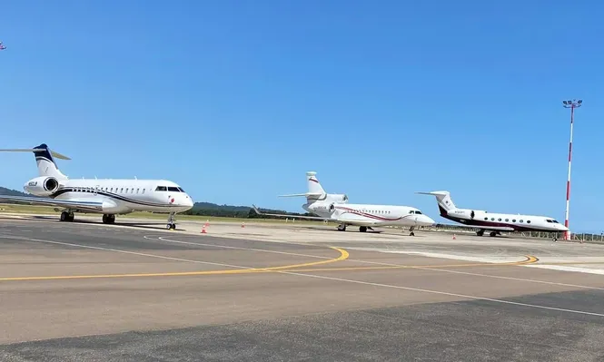 Con 220 vuelos privados en un día el Aeropuerto de Punta del Este alcanzó su máximo histórico: sus perspectivas para la temporada
