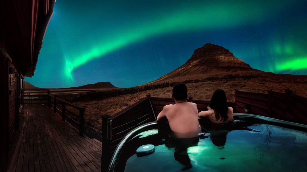 Las piscinas de Islandia, calentadas de forma natural, son miradores perfectos para ver la aurora boreal