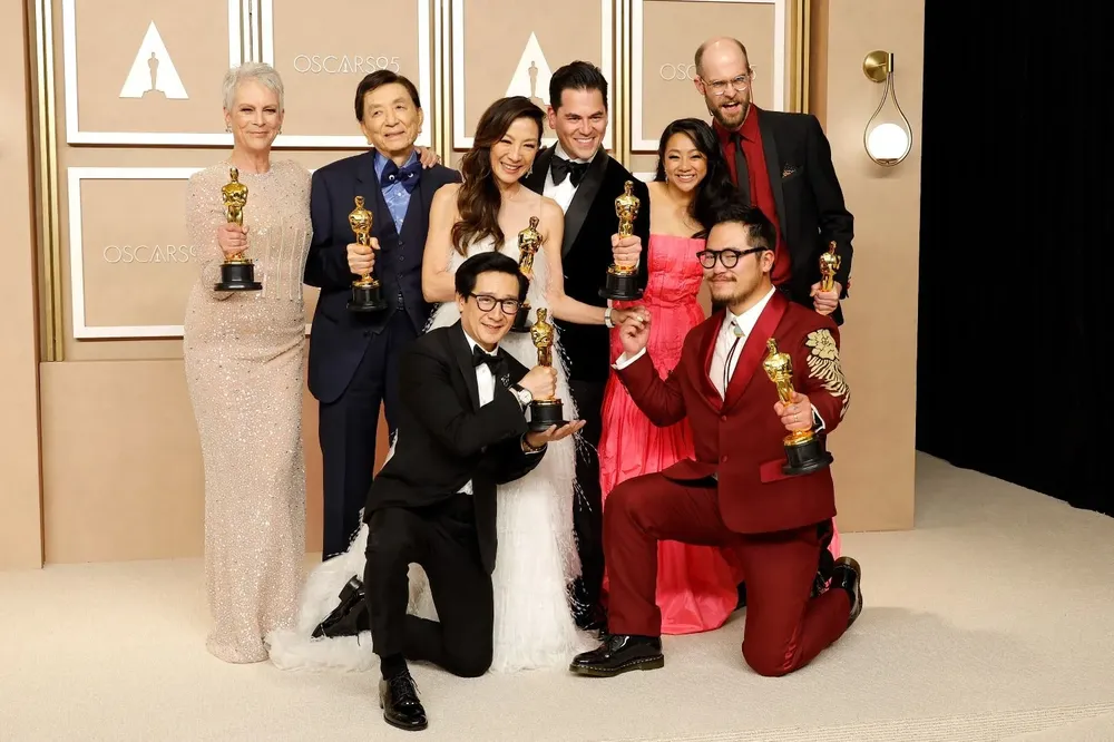 Todo en todas partes al mismo tiempo, la gran ganadora de la noche