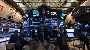 Wall Street sube pero caen bonos de EEUU y bolsa de Japón