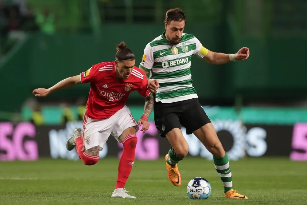 Darwin Nüñez y Sebastián Coates