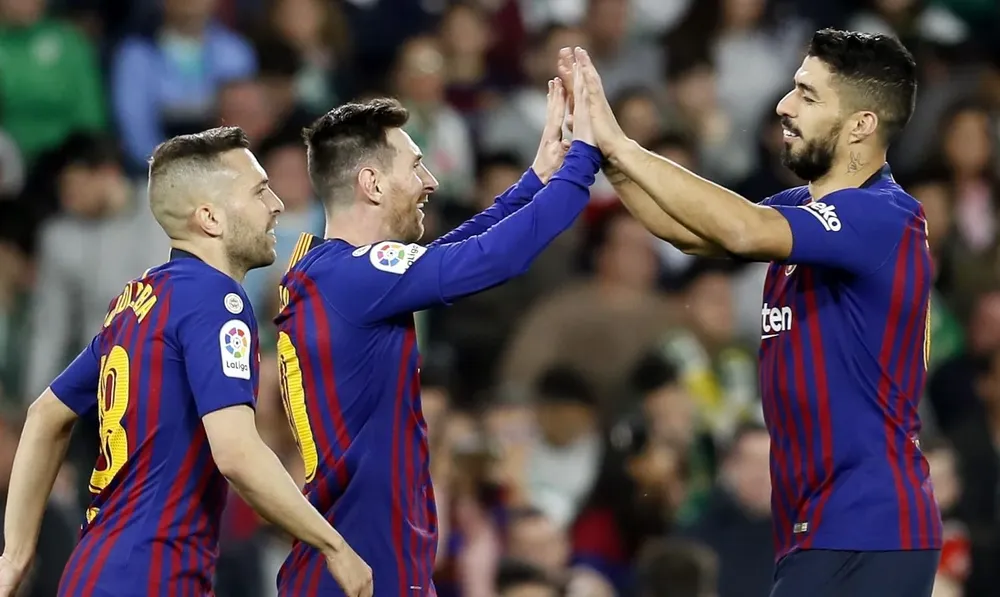 Suárez, Messi y Alba