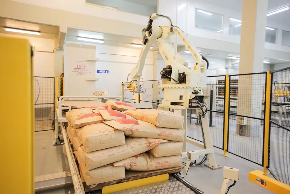 Leche en polvo entera de Conaprole.