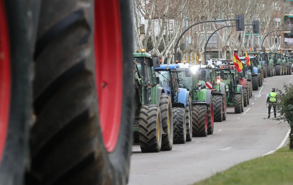 Tractorada por las calles de Zamora convocada por los sindicatos agrarios este viernes.
