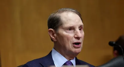 Como parte del acuerdo de 2014, según el DoJ, Credit Suisse admitió haber ayudado a sabiendas y deliberadamente a clientes estadounidenses a ocultar activos extraterritoriales e ingresos del control del Servicio de Impuestos Internos (IRS).