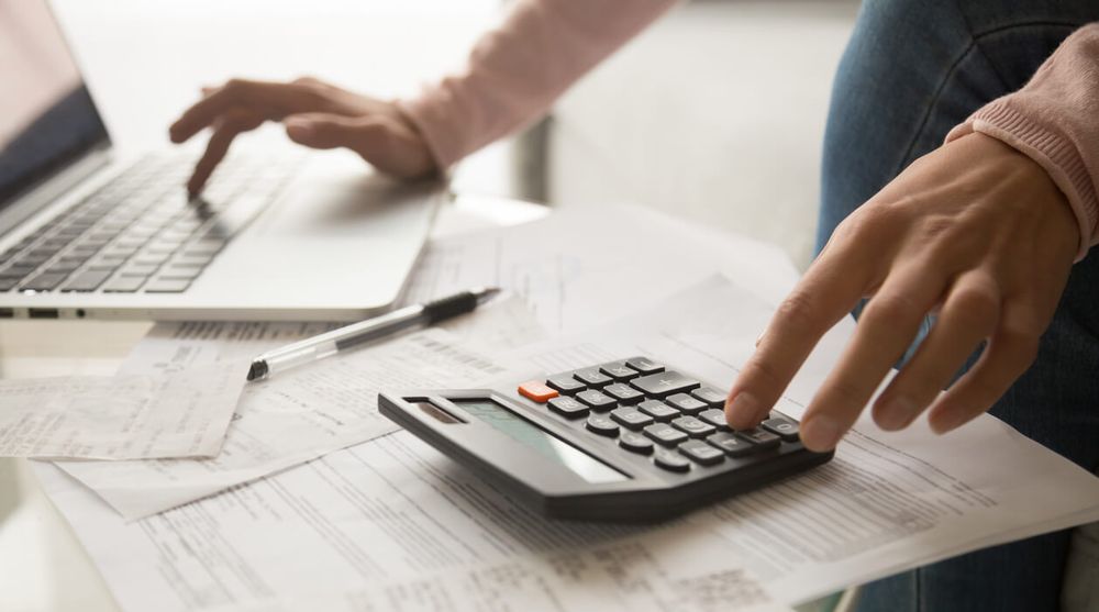 Las empresas acumulan morosidad.