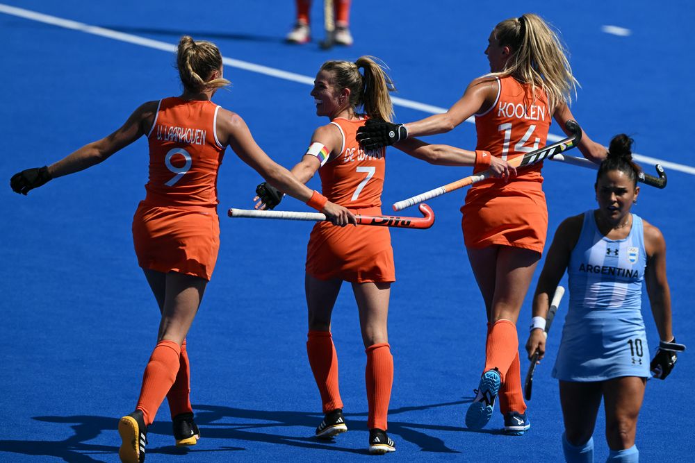 Países Bajos contra Las Leonas