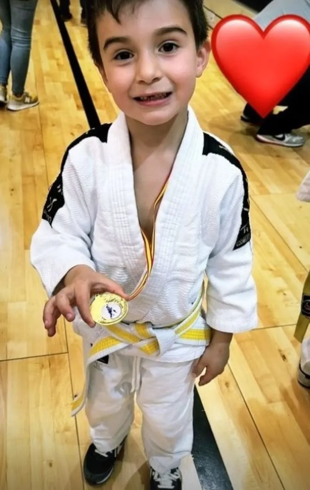 Luciano Giménez, el hijo menor de José María Giménez, ganó una medalla en un torneo de judo
