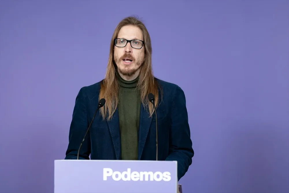 El secretario de Organización y portavoz de Podemos, Pablo Fernández.