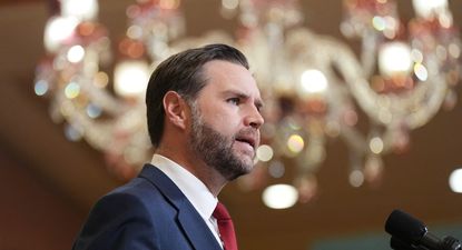 JD Vance golpeado tras el doble fracaso en las negociaciones con Irán y las elecciones en Hungría