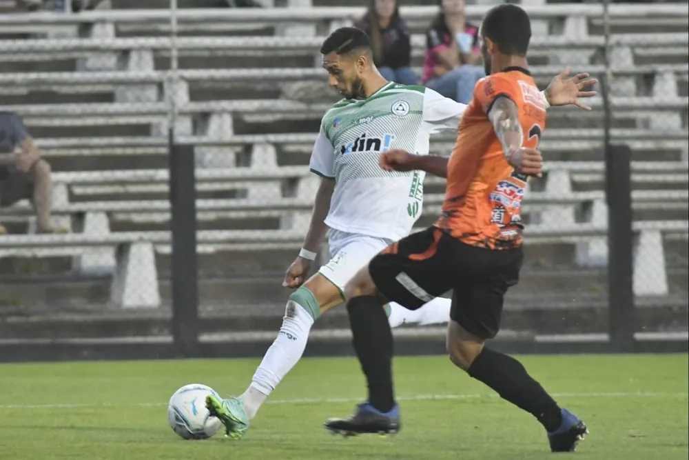 Emilio Zeballos, gran Clausura
