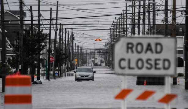 Fuerte temporal en el noreste de EEUU deja un muerto y miles de cortes de luz