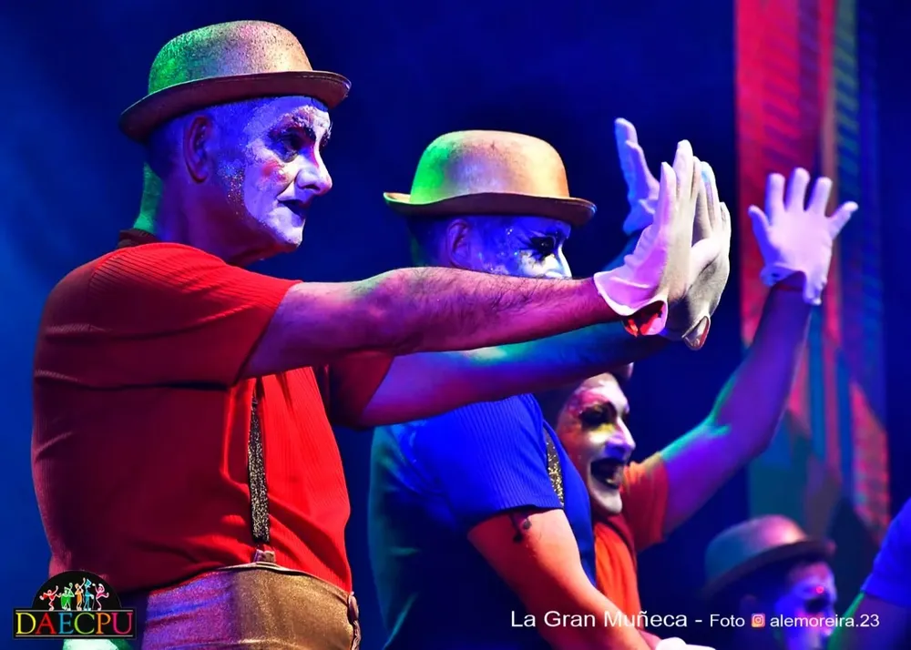 La voz de los que no tienen voz.