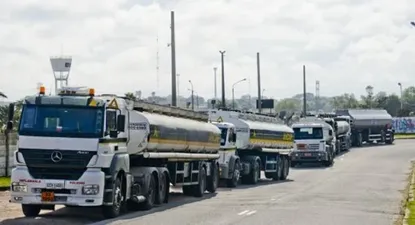 Stock de combustible de estaciones de servicio se normalizará en algunos días