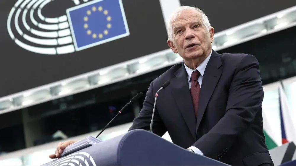 “Los partidos (de derecha) pueden aprovechar el miedo de los seres humanos y ofrecer malas respuestas a buenas preguntas pueden atraer el apoyo de la población europea, señaló Borrell.