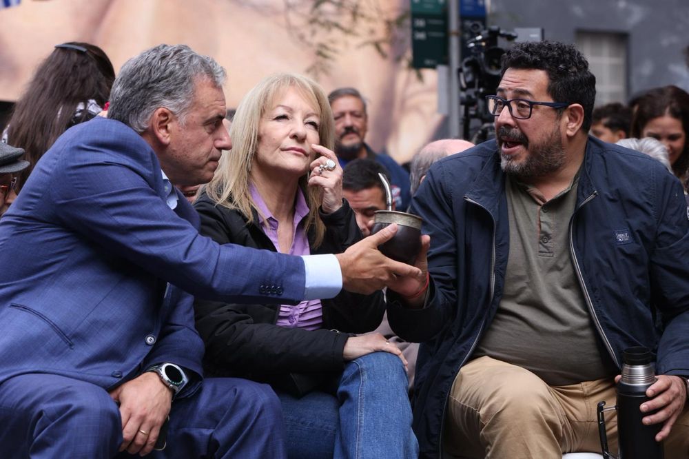 Yamandú Orsi, Carolina Cosse and Alejandro Sánchez at the Workers' Day 2026 event