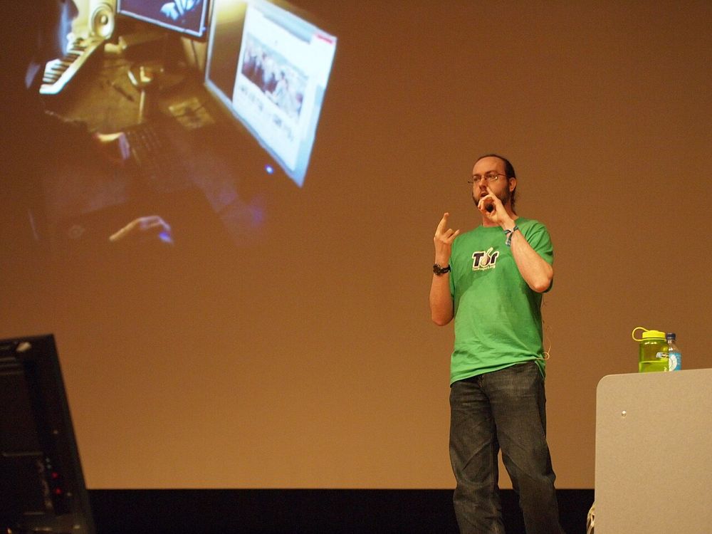 30C3_Roger_Dingledine_2
